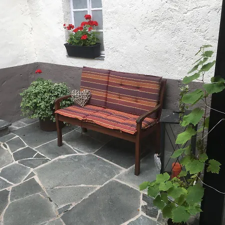 Kylltal Apartment *